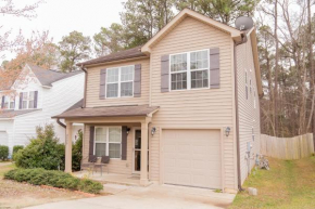 Beautiful spacious 4 bedroom house , sleeps 8+